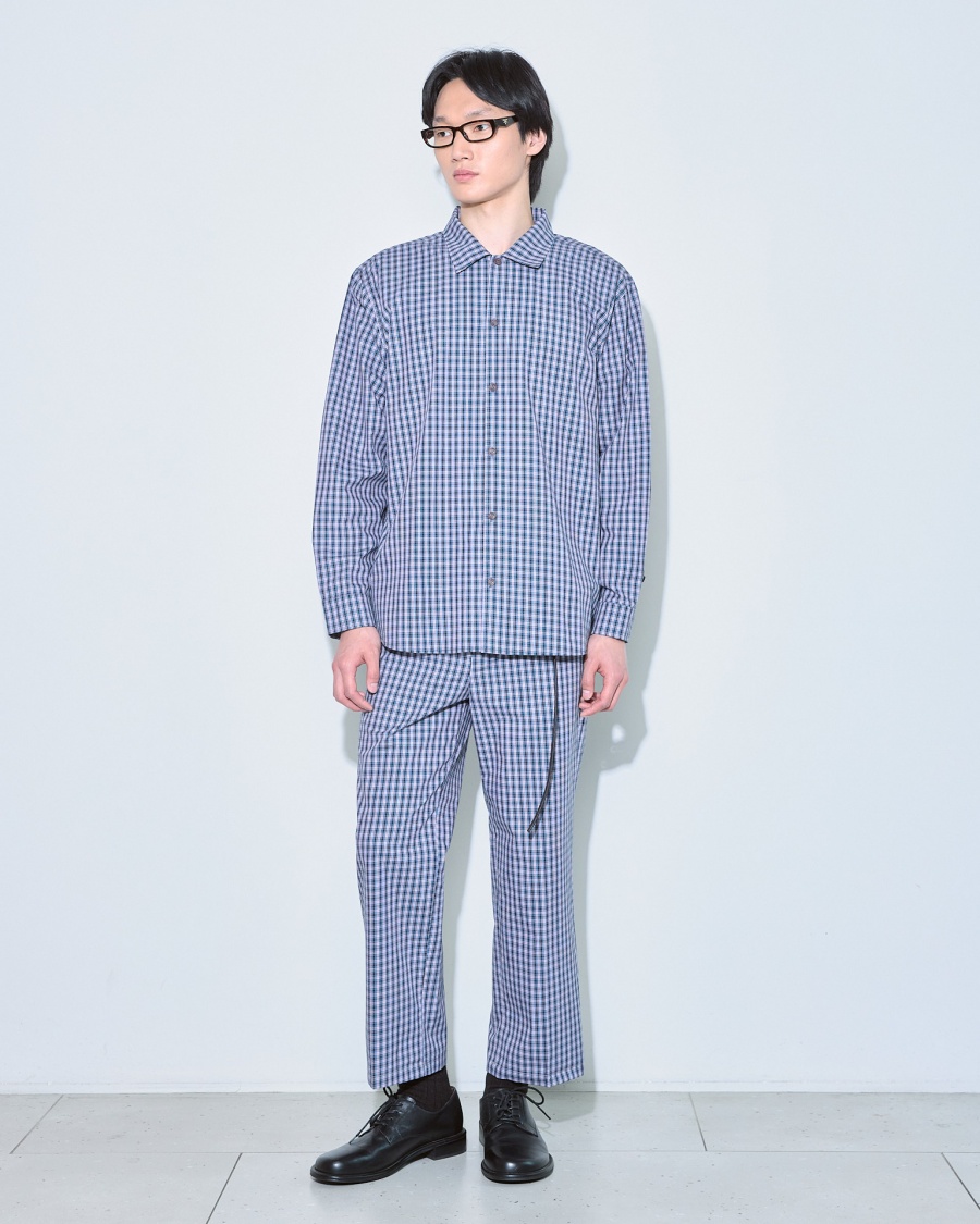 Рубашка в клетку  сине-черная