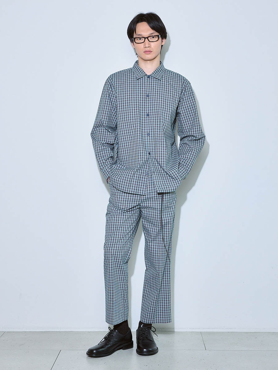 Брюки в клетку бежево-синие