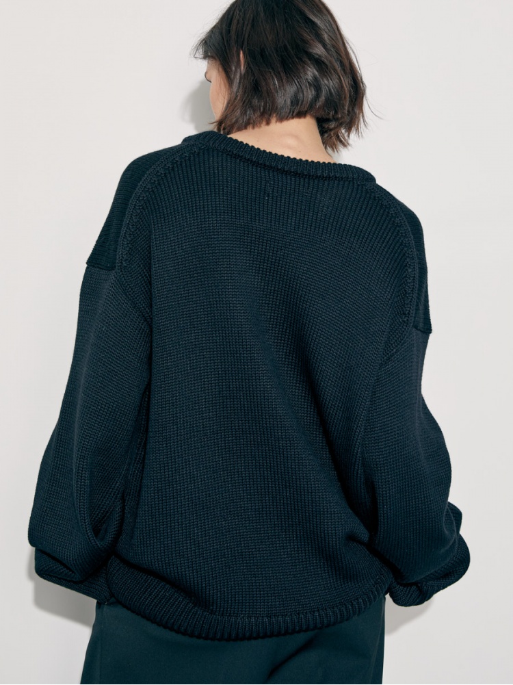 Пуловер black