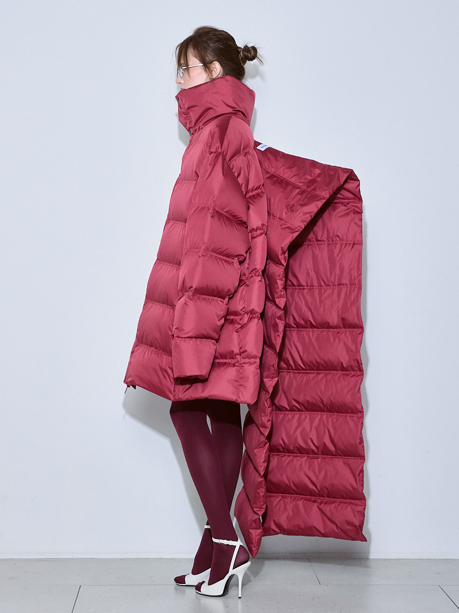 Пуховик бордовый