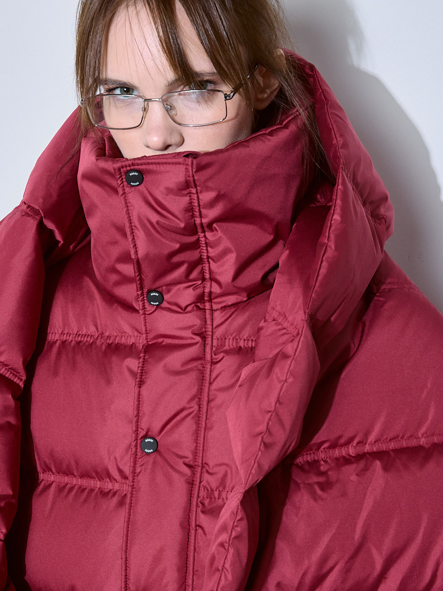 Пуховик бордовый