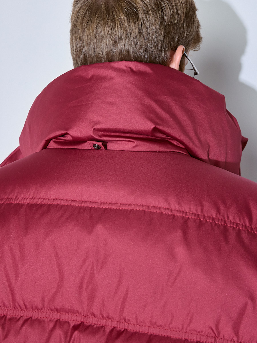 Пуховик бордовый