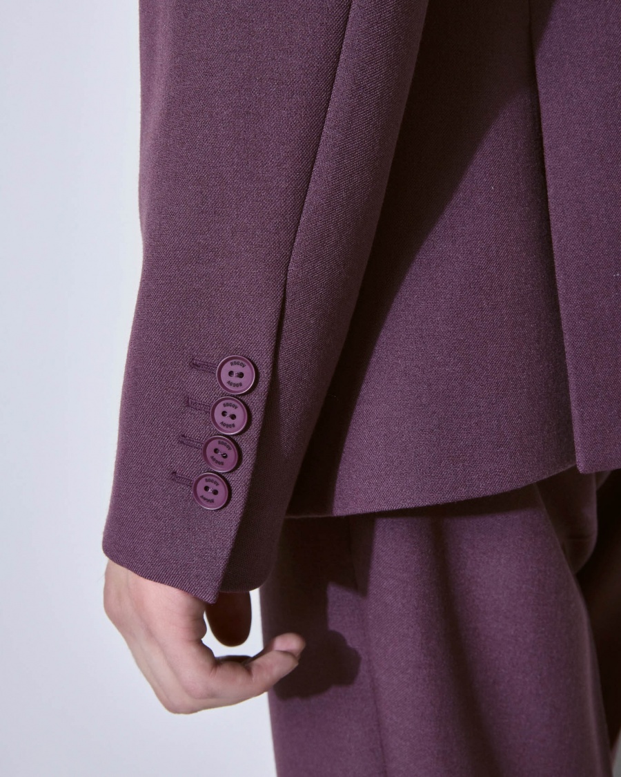 Пиджак двубортный бордовый