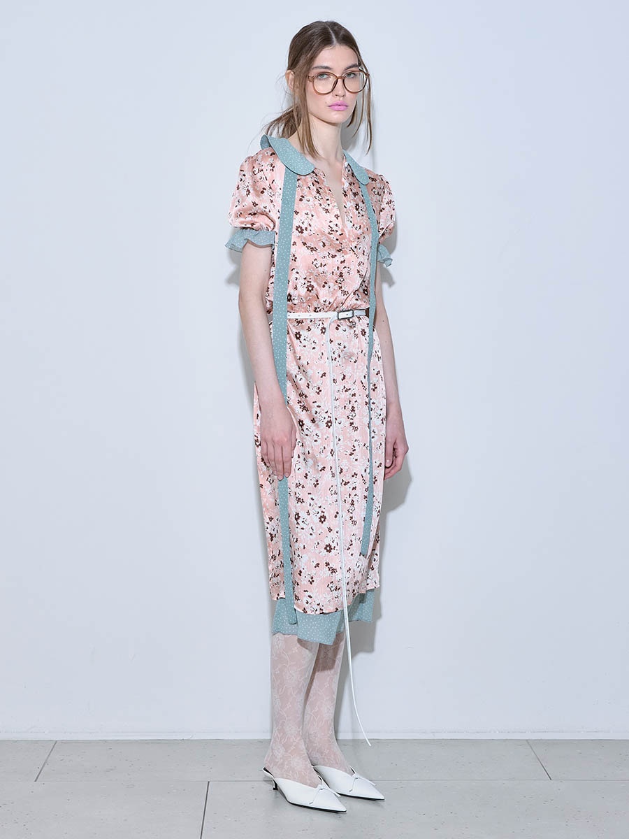 Платье розовое