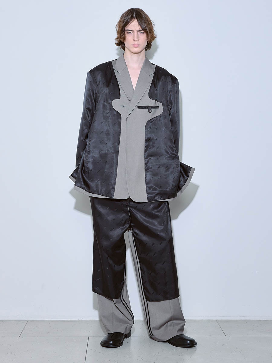 Пиджак серый 