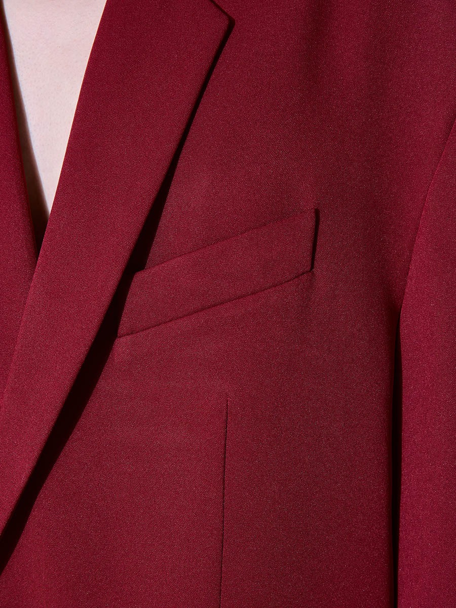 Пиджак бордовый